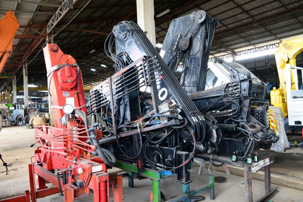 เครน ขายันพื้น แขนบูม กระเช้ารถเครน. สนใจติดต่อสอบถาม 0819603088 ธนภัทร เครน ขายันพื้น แขนบูม กระเช้ารถเครน. สนใจติดต่อสอบถาม 0819603088 ธนภัทร