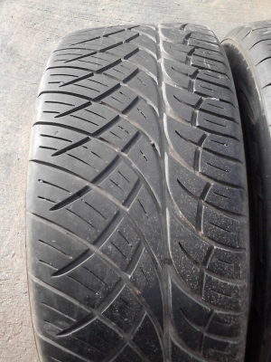 265/50R20 NITTO NT420S มี 2 เส้น tel.081-427-3941