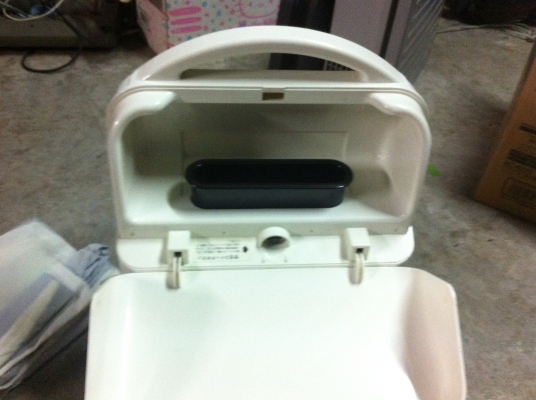 เครื่องเป่าและอบผ้าด้วยความร้อน SHARP ของใหม่มีอุปกรณ์ครบ แค่เอาเสื้อผ้าหรือวัสดุอื่นๆที่ต้องการอบแห้งใส่ถุงที่ให้