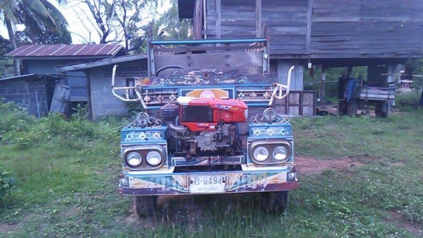 ขายอีแต๋น เครื่องRT140 เครื่องสดๆยังไม่ถึง2ปี ไม่เอาเครื่อง49500-เกียร์ลูกใหญ่โตโยต้า คัสซีหน้า4"แหนบ2ชั้นสภาพอื่นๆตามรูป รถใช้งานน้อย สภาพพร้อมลุยงาน