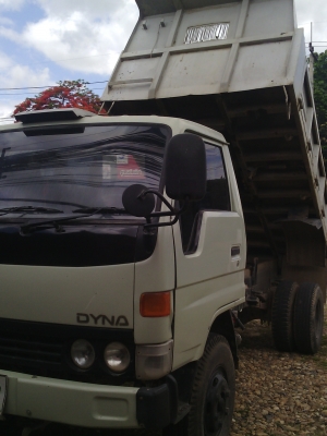 รถดั๊มโตโยต้าBU 211เครื่อง115แรงปี45พร้อมใช้เอฟหน้าหลัง420000