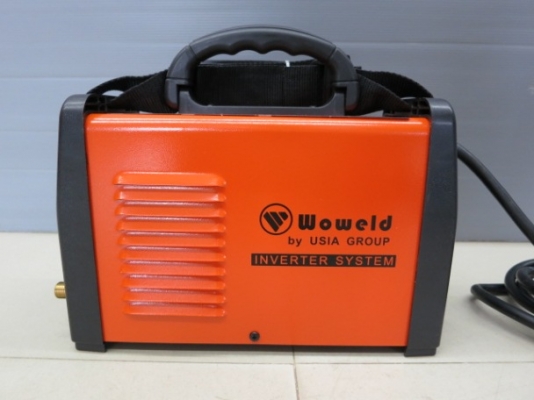 เครื่องเชื่อมอินเวอร์เตอร์ 200 A ยี่ห้อ Woweld รุ่น ARC200 ของใหม่ ตัวเล็ก เบา เหมาะสะพายบ่า ใช้งานง่าย