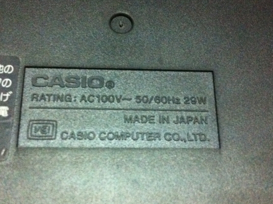 เครื่องพิมพ์แถบสติกเกอร์ CASIO นำไปพิมพ์ข้อมูลต่างๆติดตามตู้ไฟไฟต่างๆหรืออื่นได้หมด ครบชุดพร้อมกระเป๋าเก็บ และ ม้วนสติกเกอร์อีก 3 ม้วน