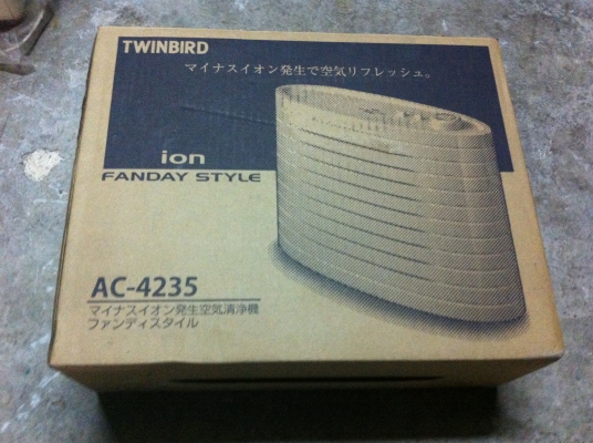 เครื่องฟอกและปรับปรุงคุณภาพอากาศ TWINBIRD มีปุ่มเลือกเปิด ion