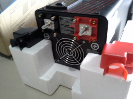 ขาย Inverter ตัวแปลงไฟจาก DC เป็น AC หม้อแปลง 3,000w