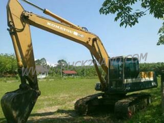 รถแบคโฮ KOMATSU PC 200 พร้อมใช้งาน