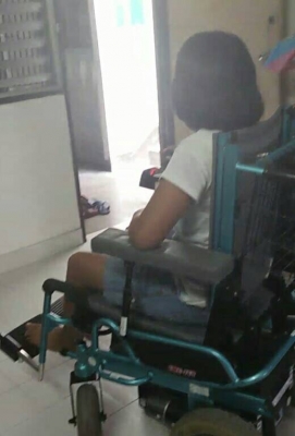 รถวีลแชร์ไฟฟ้าปรับนอน สำหรับผู้สูงอายุ หรือผู้พิการ ราคาถูก สนใจโทร ๐๘๐ ๘๐๘ ๓๖๙๔