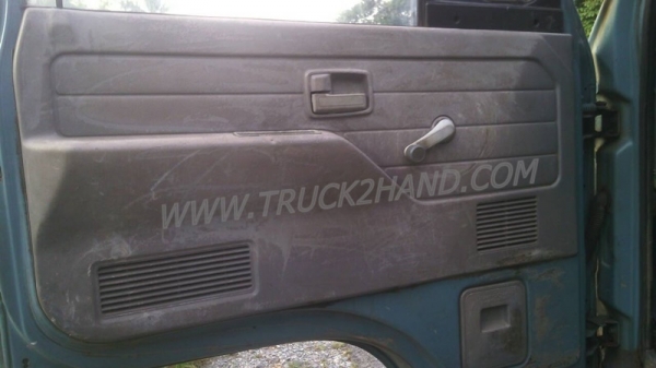 รถบรรทุก 6 ล้อ ISUZU NPR59LU5M กระบะคาร์โก้สแตนเลส ความยาว4.30 เมตร ยาง 8.25-16