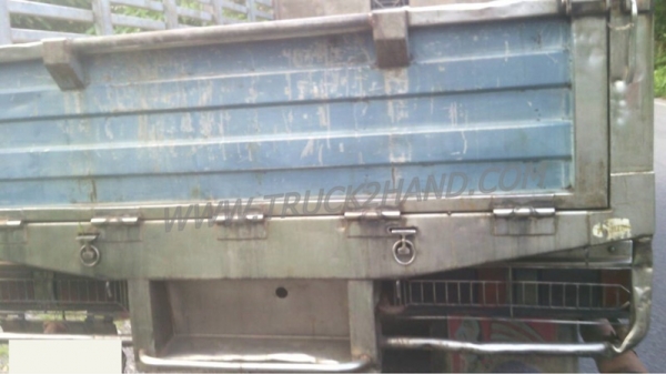 รถบรรทุก 6 ล้อ ISUZU NPR59LU5M กระบะคาร์โก้สแตนเลส ความยาว4.30 เมตร ยาง 8.25-16