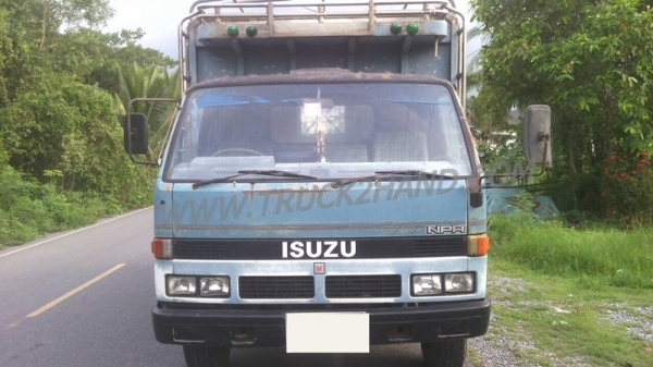 รถบรรทุก 6 ล้อ ISUZU NPR59LU5M กระบะคาร์โก้สแตนเลส ความยาว4.30 เมตร ยาง 8.25-16