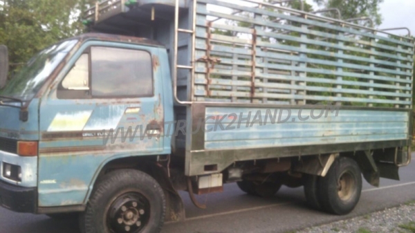 รถบรรทุก 6 ล้อ ISUZU NPR59LU5M กระบะคาร์โก้สแตนเลส ความยาว4.30 เมตร ยาง 8.25-16