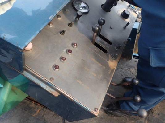 ปูยาง NIGATA NF5W ปี1995 10905ชม. 4.5เมตร ใครหาอยู่ติดต่อมาได้เลยครับ ปูยาง NIGATA NF5W ปี1995 10905ชม. 4.5เมตร ใครหาอยู่ติดต่อมาได้เลยครับ