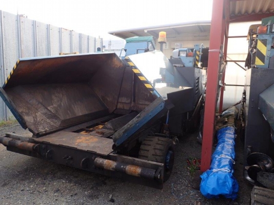 ปูยาง NIGATA NF5W   ปี1995 10905ชม. 4.5เมตร ใครหาอยู่ติดต่อมาได้เลยครับ