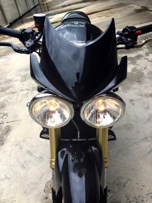 Triumph Speed Triple 1050 ปี 2009 รถสวยสีเดิมทั้งคัน ไม่ล้มไม่ชน วิ่งมา 40,xxx โล