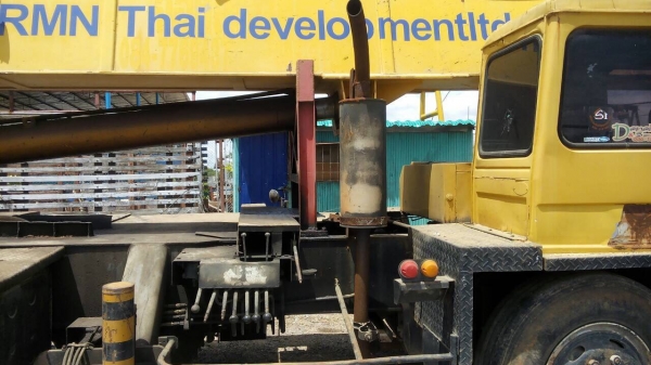 ขายรถเครน Grove. 20. ตัน พร้อมใช้งาน ราคาถูก ต่อรองได้