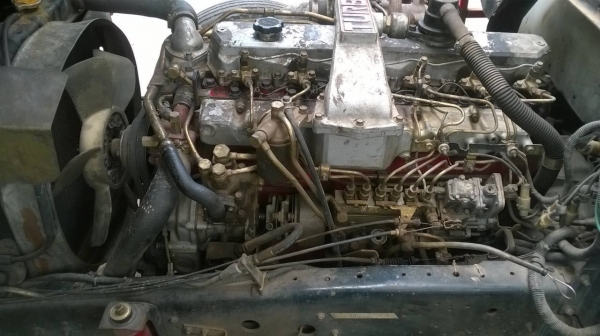 ขายรถ 6 ล้อ FD3H ตู้แห้ง 10 บาน ยาว 6 เมตร คัสซีสวยตลอดเส้น เครื่อง HO7C turbo 210 แรงม้า เบรคทิฟฟี่ พาวเวอร์ ทะเบียนพร้อมโอนครับ