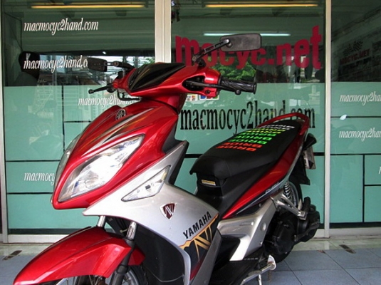 nouvo Eliganc 135 cc. สีแดงเทา รถเดือน มิ ย. ปี2551 ไมล์ 2 หมื่นโล แถม 3 รายการ 20900