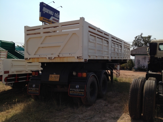 หางเซมิดั้มพ์ 3 เพลา ยาว 9.10 เมตร กว้าง 2.50 เมตร สูง 1.50 เมตร แบบ 3 เพลา เพลายี่ห้อ MAX ยางใหม่ 13 เส้น พร้อมยางอไหล่ ขนาด 1000 ขอบ 20 นิ้ว กระบอกดั้มพ์ 20 ตัน ขึ้นใหม่ทั้งคัน