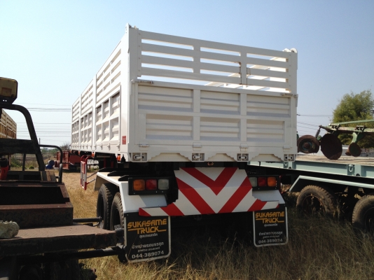 หางเซมิดั้มพ์ 3 เพลา ยาว 9.10 เมตร กว้าง 2.50 เมตร สูง 1.50 เมตร แบบ 3 เพลา เพลายี่ห้อ MAX ยางใหม่ 13 เส้น พร้อมยางอไหล่ ขนาด 1000 ขอบ 20 นิ้ว กระบอกดั้มพ์ 20 ตัน ขึ้นใหม่ทั้งคัน