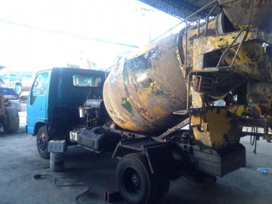 ขาย รถหกล้อ ประกอบโม่ปูน 3 คิว ทะเบียนครบ แจ้งเป็นรถโม่ปูนแล้ว