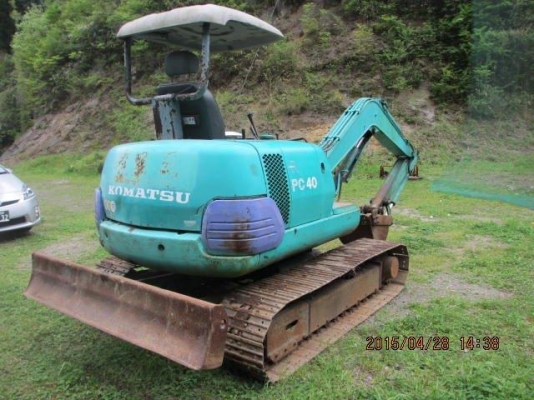 รถขุด Komatsu PC40-7 #19540 แทรคเหล็ก สนใจโทร. 080-6565422 (หนิง)