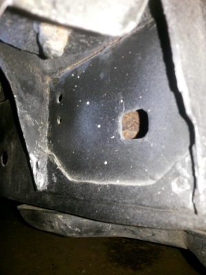 ต้องการขายTOYOTA, HILUX ตัว TOB ( PRERUNNER)   ลดราคา 320,000 บาท