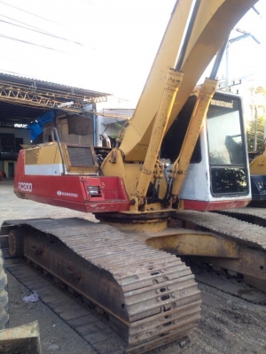 ขายรถแมคโค KOMATSU PC200-5 ไฟฟ้าเต็ม ทำงานดี สภาพสวย ขายรถแมคโค KOMATSU PC200-5 ไฟฟ้าเต็ม ทำงานดี สภาพสวย