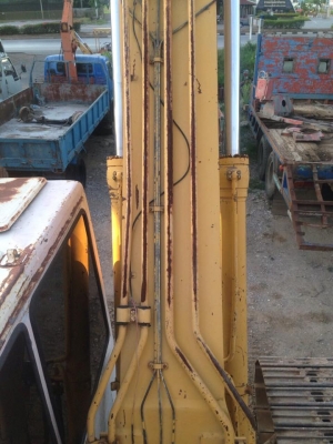 ขายรถแมคโค KOMATSU PC200-5 ไฟฟ้าเต็ม ทำงานดี สภาพสวย