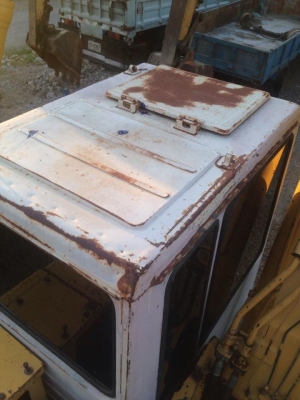 ขายรถแมคโค KOMATSU PC200-5 ไฟฟ้าเต็ม ทำงานดี สภาพสวย ขายรถแมคโค KOMATSU PC200-5 ไฟฟ้าเต็ม ทำงานดี สภาพสวย