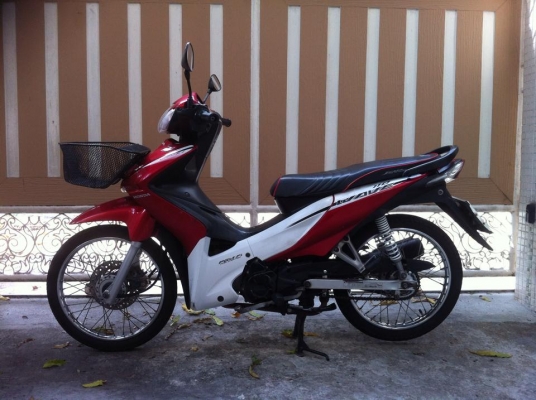 ขออนุญาติขาย HONDA WAVE 110-i NEW รุ่นบังลมใหญ่ ท่อมีกันร้อน โอนให้ฟรีครับ