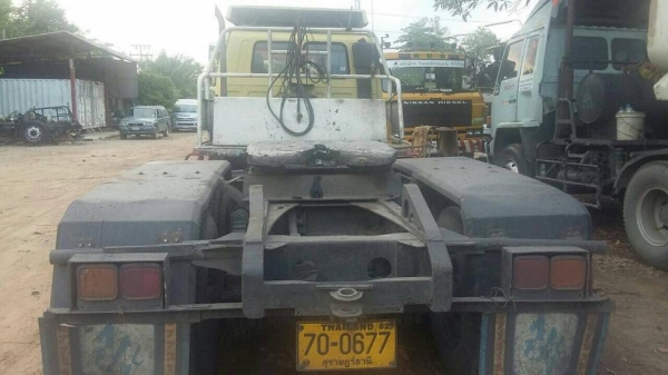 (เหลือ2คัน)....10 ล้อหัวลาก 2 เพลา 175 แรง FVZ12MYK ..รถห้างแท้ ช่วงดั้มไม่เลื่อนช่วง. รถสวยดี สภาพดี พร้อมใช้ มีทั้งหมด 3 คัน