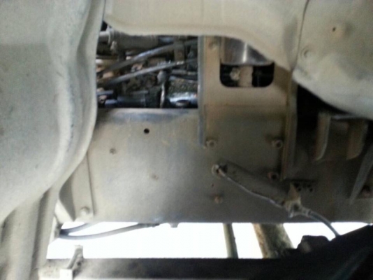 (เหลือ2คัน)....10 ล้อหัวลาก 2 เพลา 175 แรง FVZ12MYK ..รถห้างแท้ ช่วงดั้มไม่เลื่อนช่วง. รถสวยดี สภาพดี พร้อมใช้ มีทั้งหมด 3 คัน