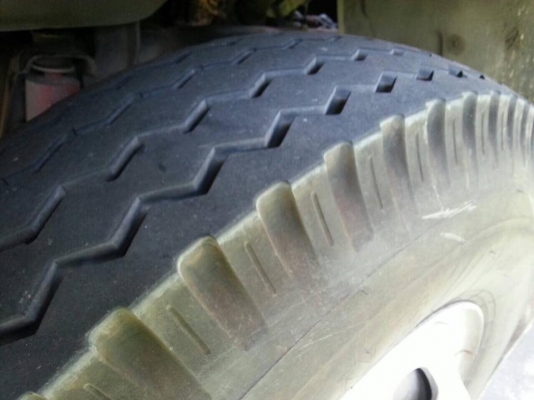 (เหลือ2คัน)....10 ล้อหัวลาก 2 เพลา 175 แรง FVZ12MYK ..รถห้างแท้ ช่วงดั้มไม่เลื่อนช่วง. รถสวยดี สภาพดี พร้อมใช้ มีทั้งหมด 3 คัน