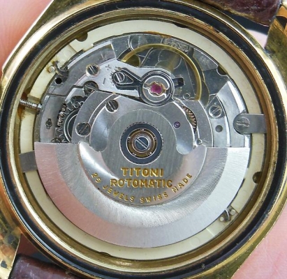 (ขายไปแล้วครับ) นาฬิกา TITONI Cosmo King Automatic Day-Date สวยหรู