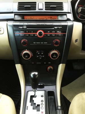 **Mazda3 ปี05 1.6V สีดำ ออโต้ 4ประตู  แต่งครบ optionเพียบ รถสวย ใช้น้อย เข้าศูนย์ตลอด **