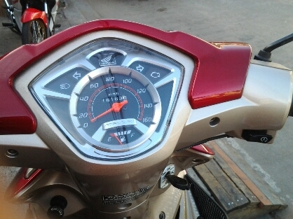 เวฟ110atปี53ตาทมือ