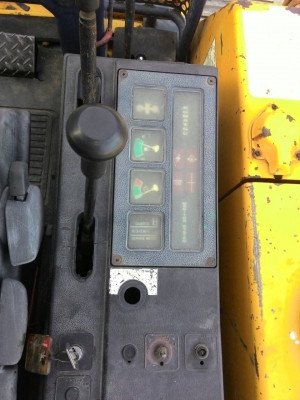 ขายด่วน KOMATSU  PC 40-6  สภาพสวย  พร้อมใช้งาน  ราคากันเองโทร 098-7214459 ดวงนภา