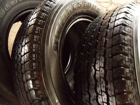 บริดสโตน255-65R17ลงพื้นปลายปี13(4เส้น4,900บ) บริดสโตน255-65R17ลงพื้นปลายปี13(4เส้น4,900บ)