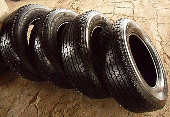 บริดสโตน255-65R17ลงพื้นปลายปี13(4เส้น4,900บ)