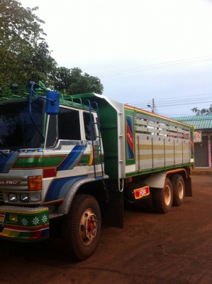 สิบล้อ F 17 2 เพลาดั้ม ราคาจิ๊บๆ