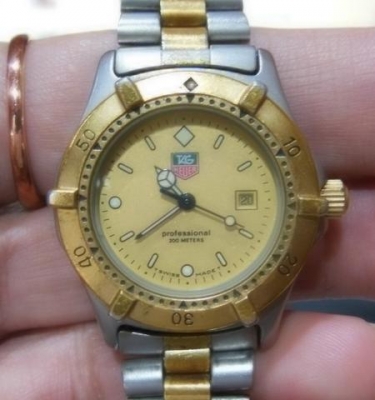 (ขายไปแล้ว) นาฬิกา TAG HEUER S2000