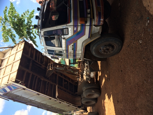 ขาย Rocky 210 เกียฟุลเลอ เบรดทิฟฟี่ กะบะปิเนียม