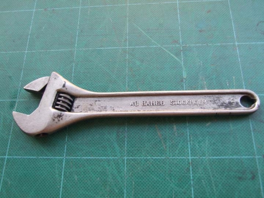 ประแจเลื่อน BAHCO 71 ขนาด 8"