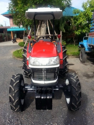 ยันร์ม่า EF352T 4 WD 2 เพลา พร้อมผาน 5 ใช้งานได้เลยครับ