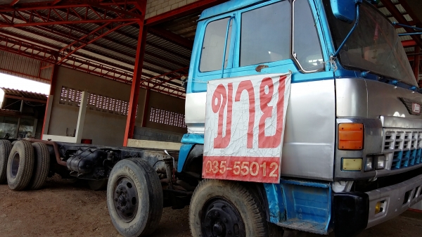 ขายหัวคัชซี12ล้อเพลาเดี่ยวสภาพสวย