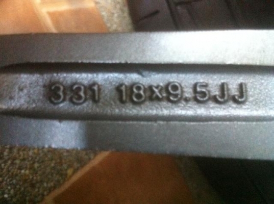 ล้อAMG ขอบ18 พร้อมยางGoodyear ปลายปี12