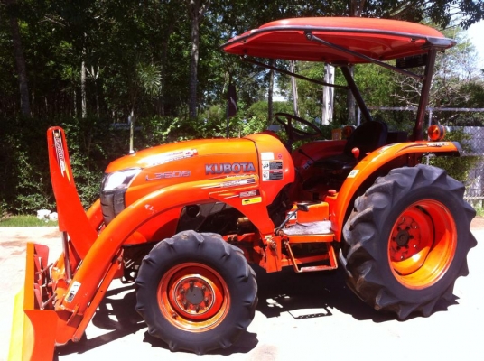 ขายรถไถ Kubota L3608(4WD) พร้อมใบมีดคานบนและผานพรวนช้าง สีเดิม รถพร้อมใช้งาน