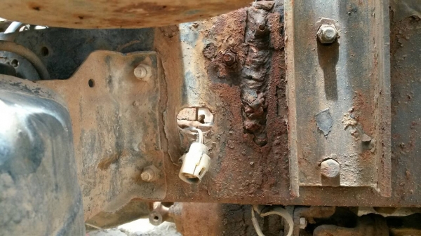 รถบรรทุกน้ำ TOYOTA ไดน่า 6 ล้อ 3 ใบปัด 115 แรง รถบรรทุกน้ำ TOYOTA ไดน่า 6 ล้อ 3 ใบปัด 115 แรง