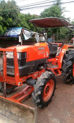 รถไถคูโบต้า L  4508 ปี 52 อุปกรณ์ครบ 3 อย่าง ด้านหน้า ผานหลัง โรตาลี่