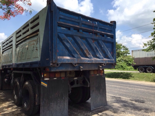 ขายสิบล้อนางฟ้า 240 ปี 39 สวยๆ ยางเต็มทั้งสิบเส้น ขายสิบล้อนางฟ้า 240 ปี 39 สวยๆ ยางเต็มทั้งสิบเส้น